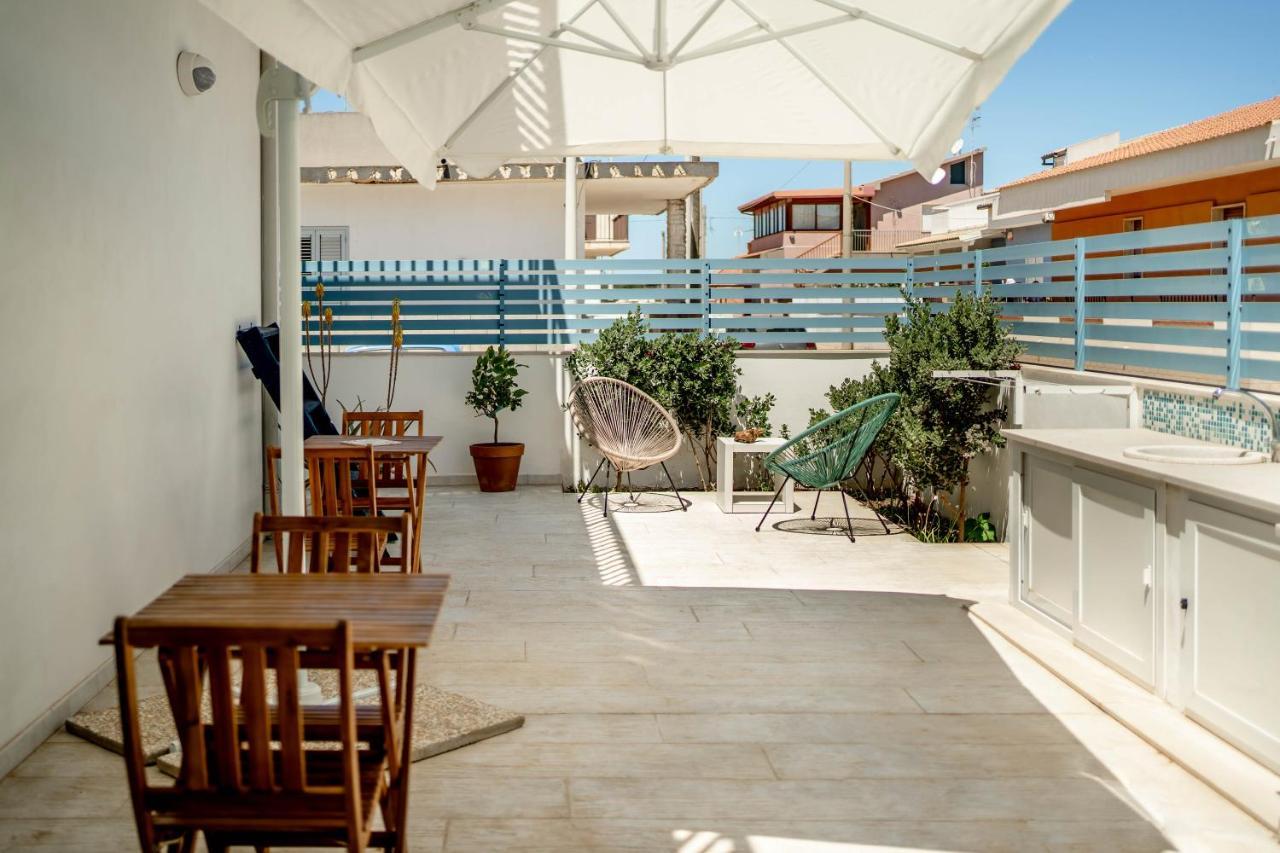 Via Del Mare 36 Bed & Breakfast ซานตาโกรเชกาเมรีนา ภายนอก รูปภาพ