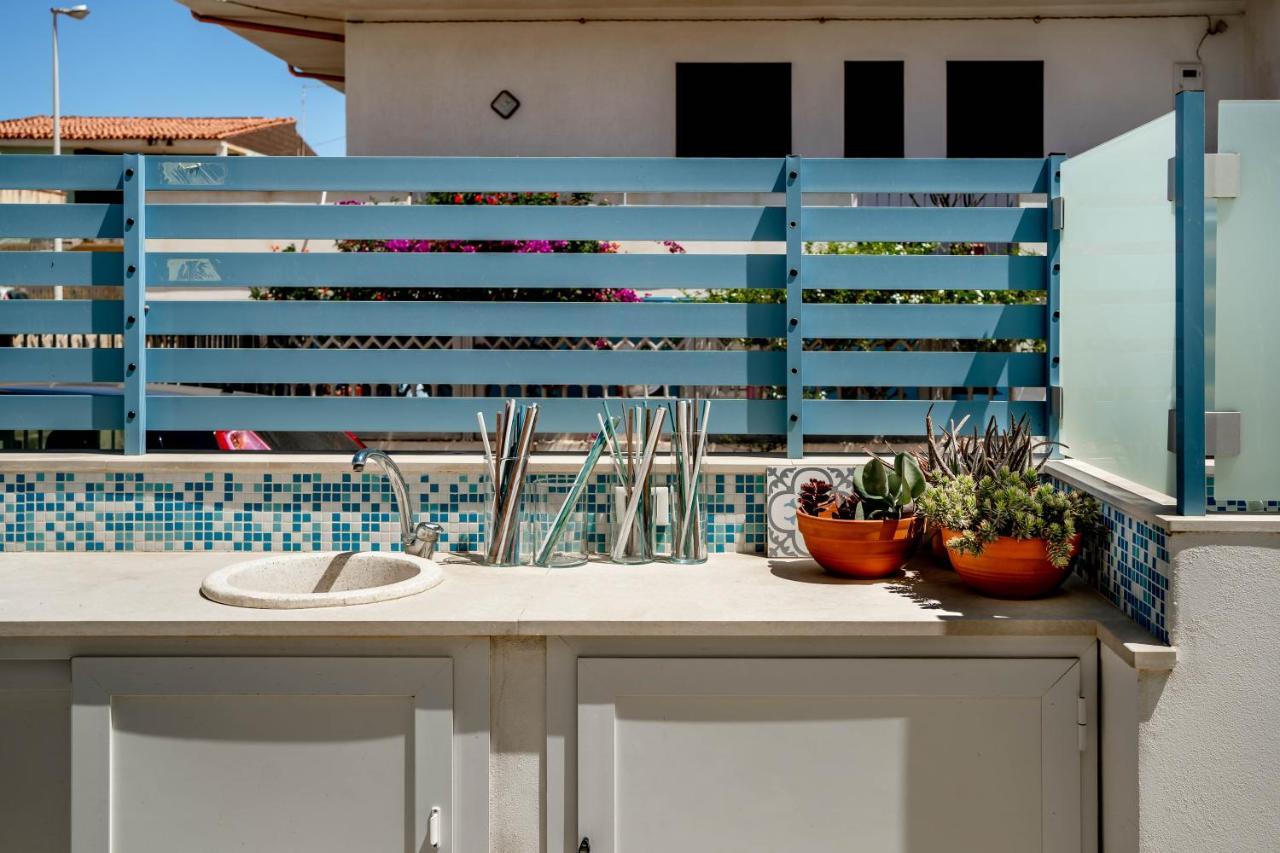 Via Del Mare 36 Bed & Breakfast ซานตาโกรเชกาเมรีนา ภายนอก รูปภาพ