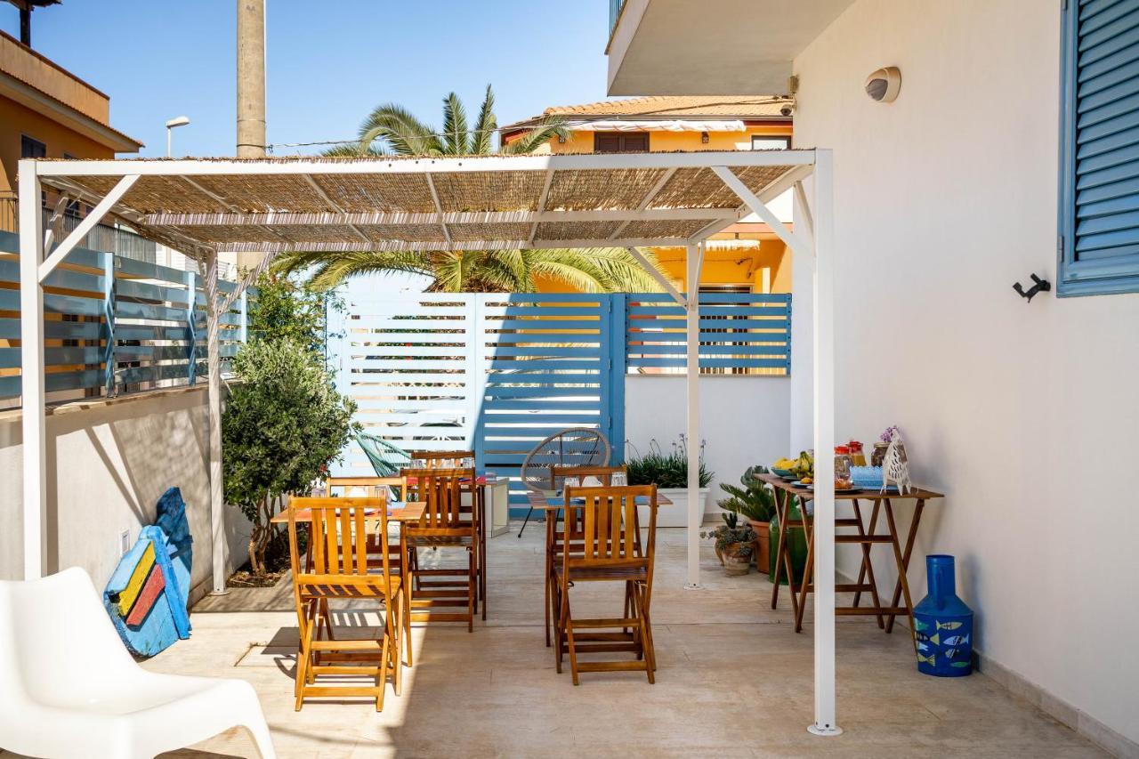 Via Del Mare 36 Bed & Breakfast ซานตาโกรเชกาเมรีนา ภายนอก รูปภาพ