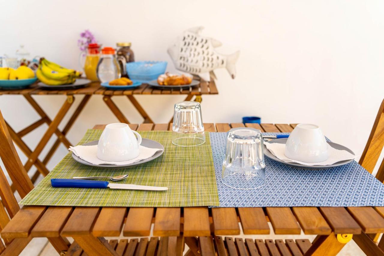 Via Del Mare 36 Bed & Breakfast ซานตาโกรเชกาเมรีนา ภายนอก รูปภาพ