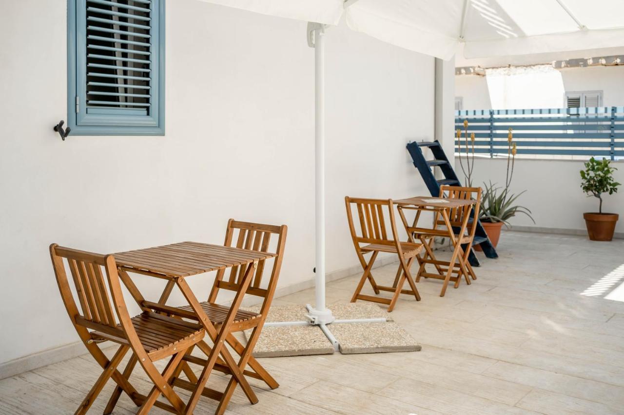 Via Del Mare 36 Bed & Breakfast ซานตาโกรเชกาเมรีนา ภายนอก รูปภาพ