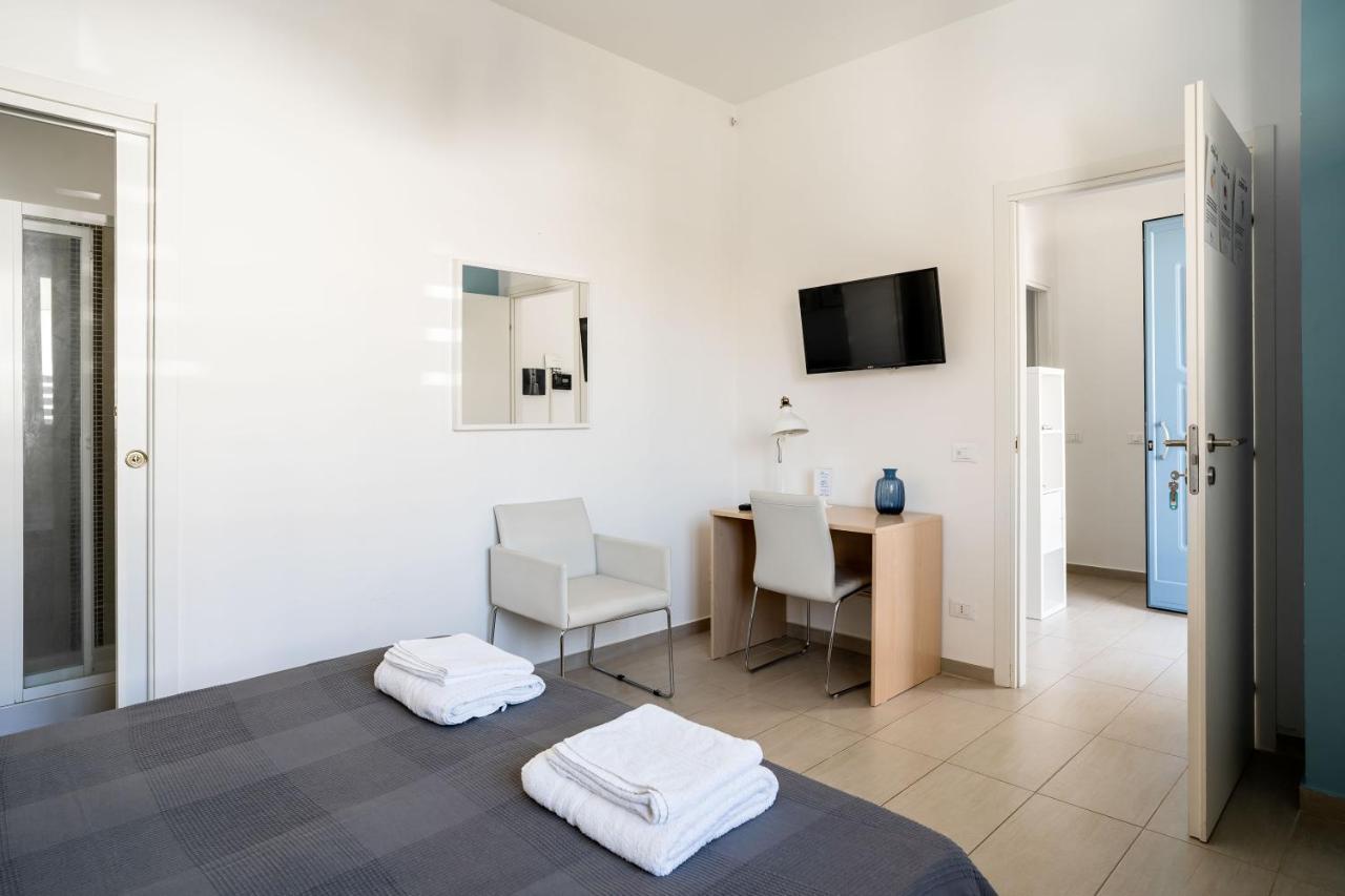 Via Del Mare 36 Bed & Breakfast ซานตาโกรเชกาเมรีนา ภายนอก รูปภาพ