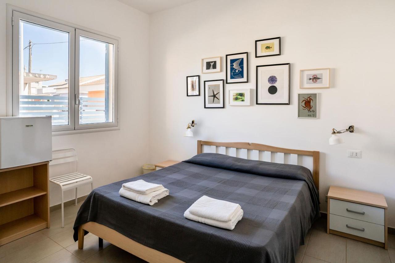 Via Del Mare 36 Bed & Breakfast ซานตาโกรเชกาเมรีนา ภายนอก รูปภาพ