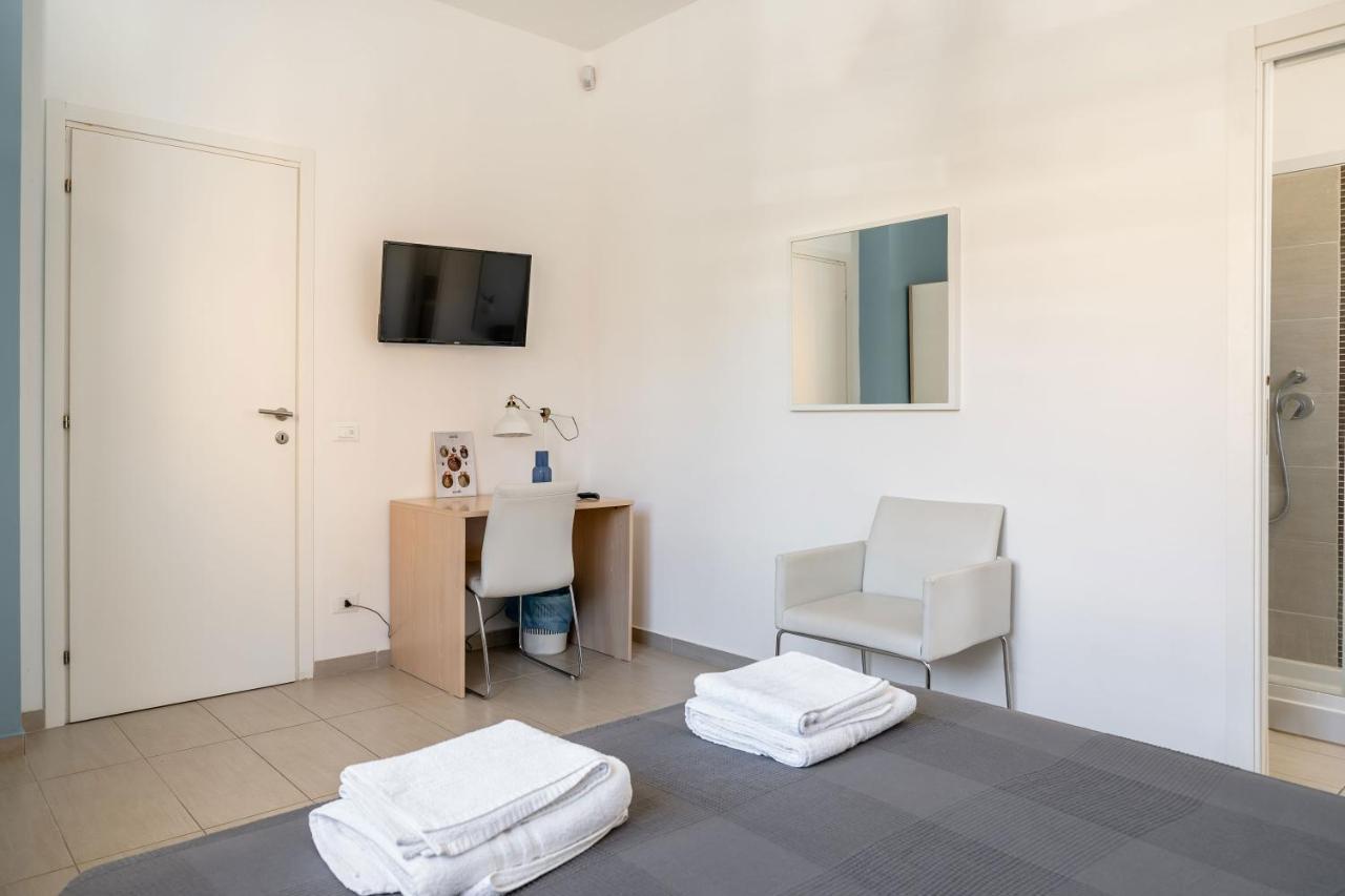 Via Del Mare 36 Bed & Breakfast ซานตาโกรเชกาเมรีนา ภายนอก รูปภาพ
