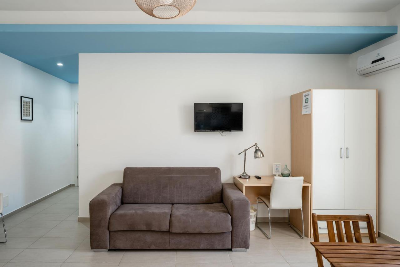 Via Del Mare 36 Bed & Breakfast ซานตาโกรเชกาเมรีนา ภายนอก รูปภาพ