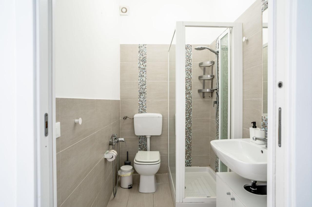 Via Del Mare 36 Bed & Breakfast ซานตาโกรเชกาเมรีนา ภายนอก รูปภาพ